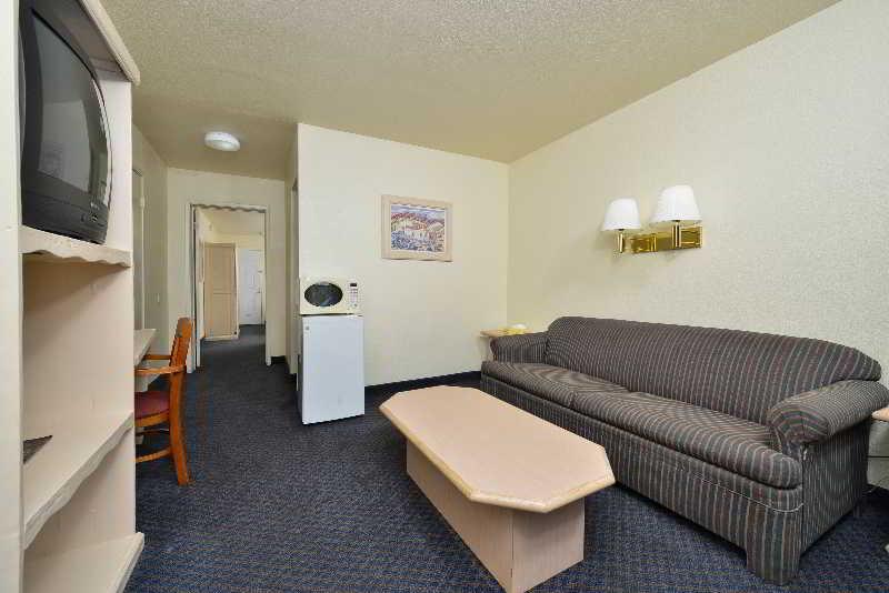 Americas Best Value Inn Las Vegas Strip Exterior photo