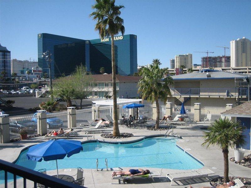 Americas Best Value Inn Las Vegas Strip Exterior photo