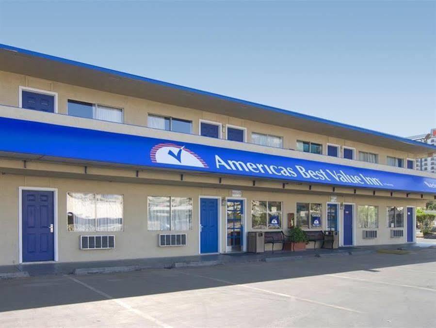 Americas Best Value Inn Las Vegas Strip Exterior photo