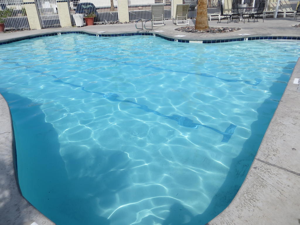 Americas Best Value Inn Las Vegas Strip Exterior photo